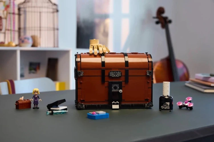 LEGO WEDNESDAY 76785 Mieszkanie Rączki
