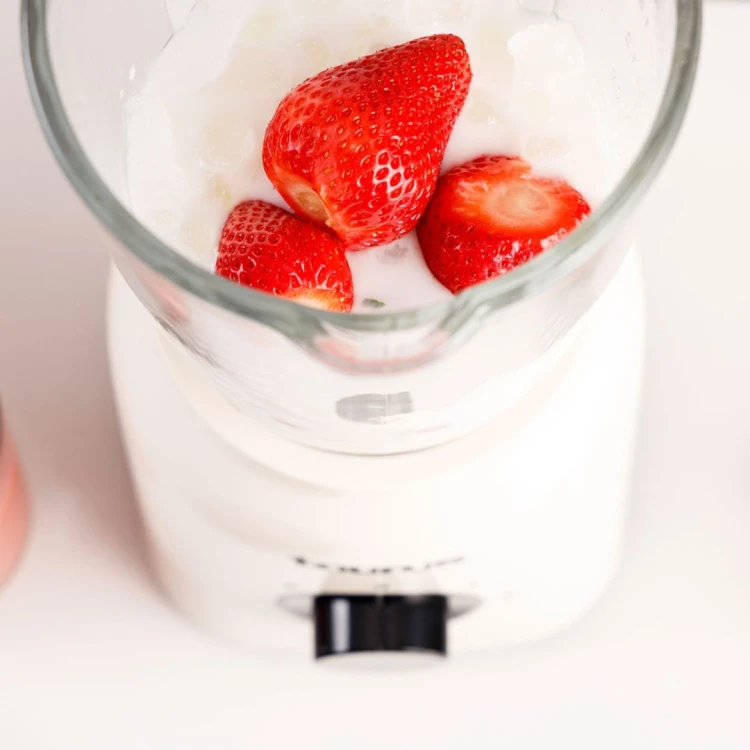 Blender kielichowy Taurus Optima Vintage Cream