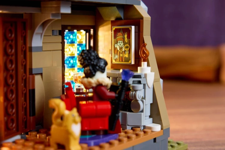 LEGO Icons 11383