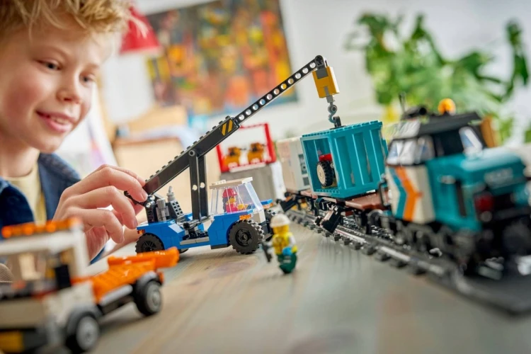 LEGO City 60509 - Portowy pociąg towarowy, dźwig i ciężarówka