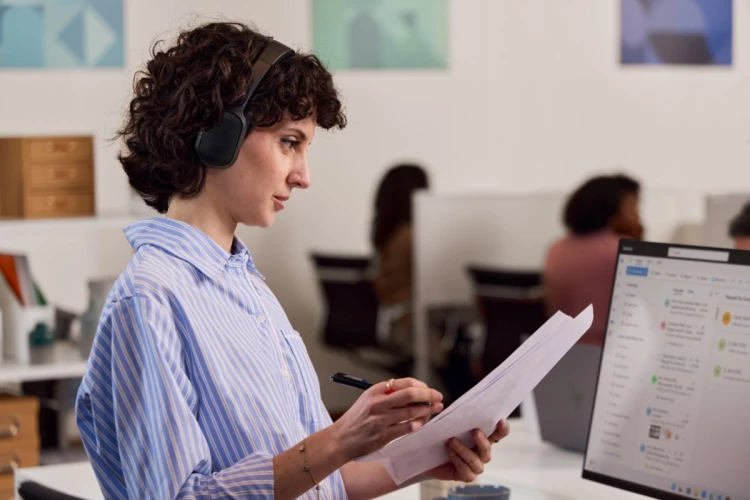 HP Poly Składany stereofoniczny zestaw słuchawkowy Bluetooth Focus 625 Fold