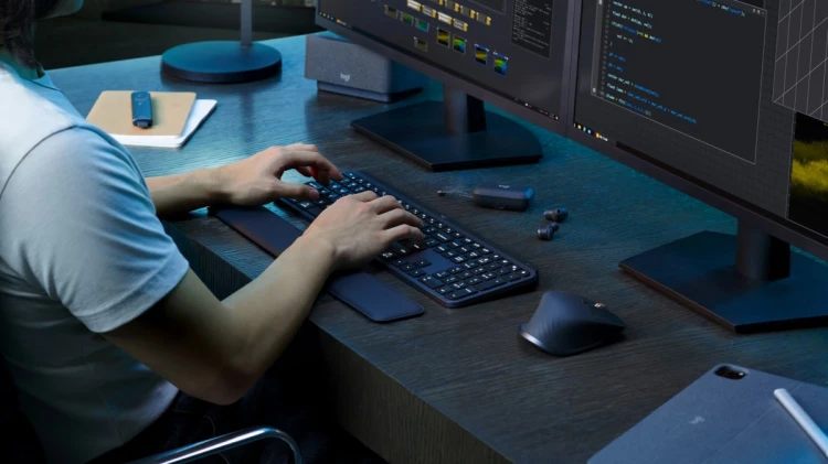 Klawiatura Logitech MX Keys S Combo + myszka Biuro RF Wireless + Bluetooth QWERTY Amerykański międzynarodowy Grafitowy