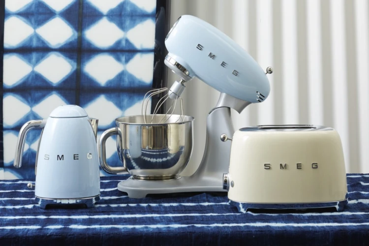 Smeg TSF01CREU toster 6 2 kaw. 950 W Kremowy