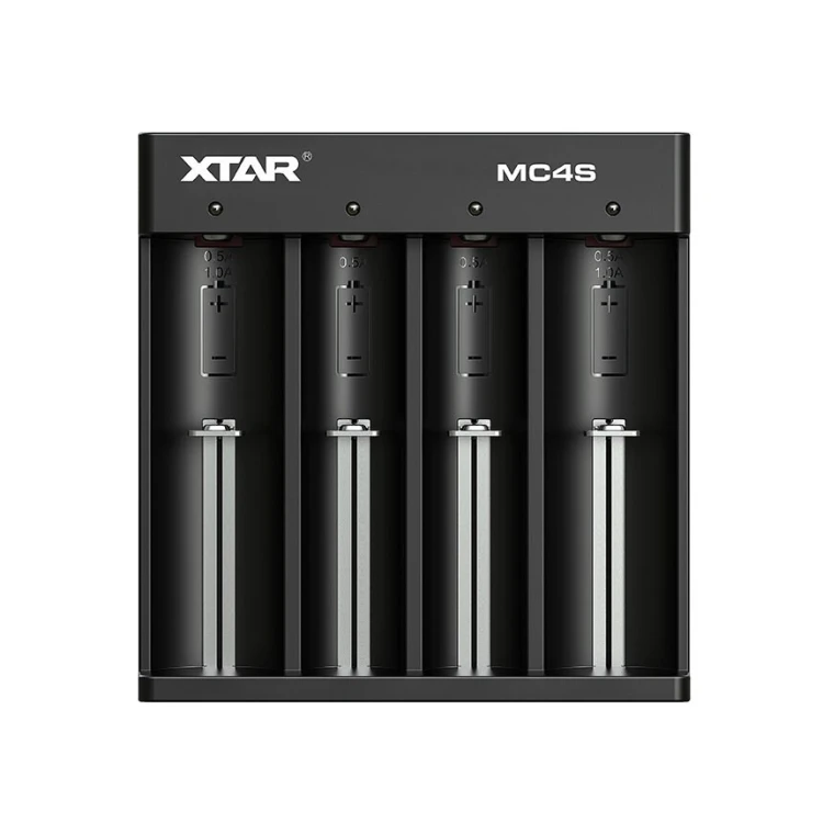 XTAR ŁADOWARKA DO AKUMULATORÓW CYLINDRYCZNYCH LI-ION MC4S