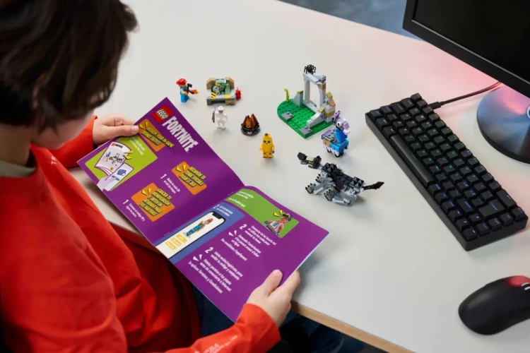 LEGO Fortnite 77075 - Skórek i Iskra oraz obóz