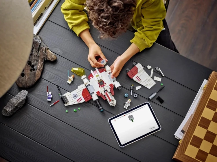 LEGO Star Wars 75432 - Myśliwiec V-19 Torrent