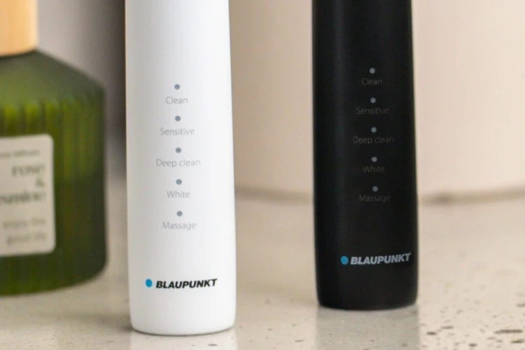 Elektryczna szczoteczka do zębów Blaupunkt DTS201BK, czarna