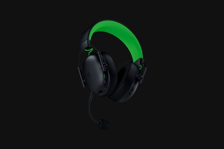 Razer BlackShark V3 X HyperSpeed Zestaw słuchawkowy Przewodowy i Bezprzewodowy Opaska na głowę Gaming USB Typu-A Bluetooth Czarny, Zielony