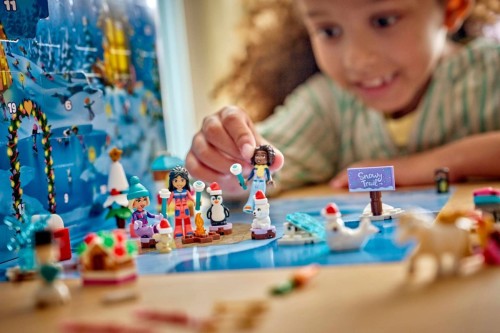 LEGO 42698 Friends - Kalendarz adwentowy na rok 2026 V29