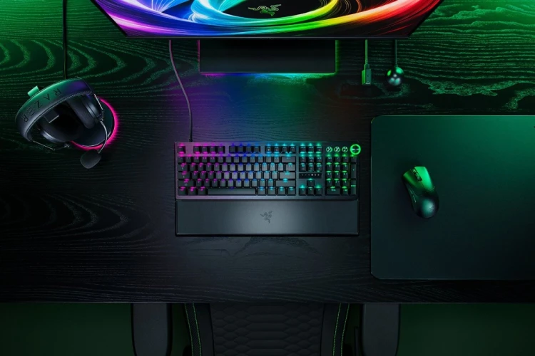 Razer Huntsman V3 Pro 8KHz klawiatura Gaming USB Czarny