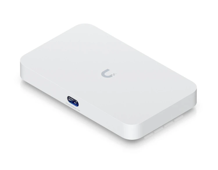 Router (Gateway), Kontroler UniFi, NVR, Switch Ubiquiti UniFi  (UCG-Fiber-EU)