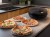 ELDOM URZADZENIE DO PIZZY ST1000 PIZZO 1450W ŚREDNICA PŁYT 32 CM