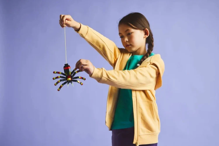LEGO Creator 3w1 31159 - Dzikie zwierzęta: niezwykły pająk