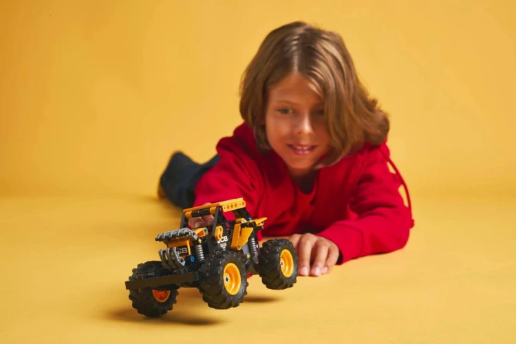 LEGO Technic 42199 - Monster Jam DIGatron