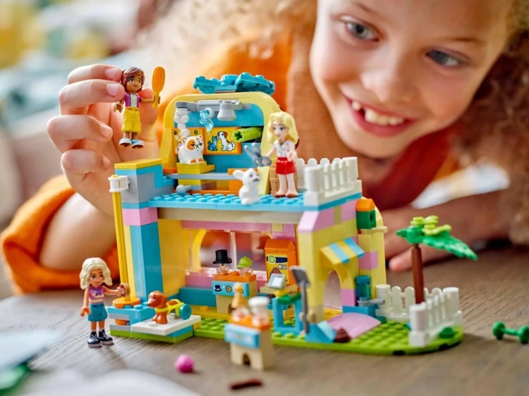 LEGO Friends 42650 - Sklep z akcesoriami dla zwierząt