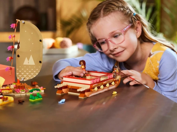 LEGO Disney 43270 - Kajakowa przygoda Vaiany