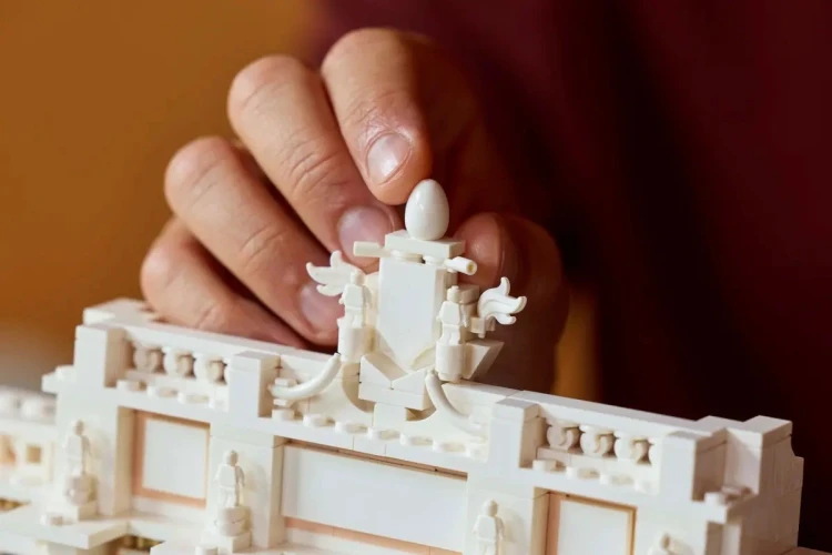 LEGO Architecture 21062 - Fontanna di Trevi