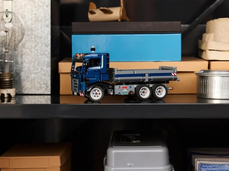 LEGO Technic 42203 - Wywrotka z przechylaną skrzynią
