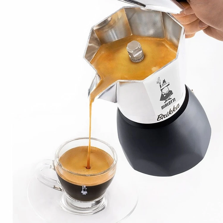 Bialetti kawiarka New Brikka 2023 4tz
