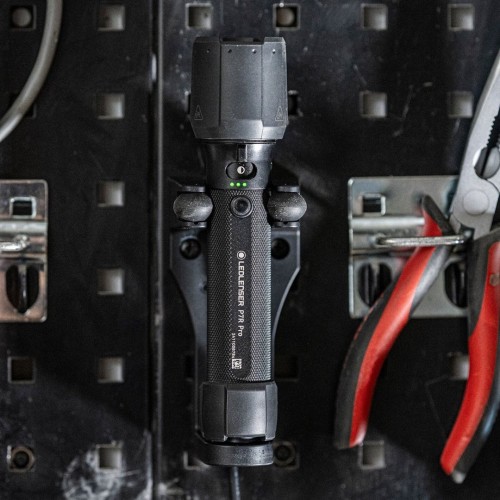 Latarka LED Ledlenser P7R Pro