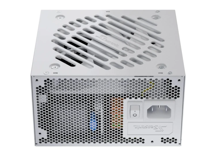 Obudowa ATX z zasilaczem 750W White Core GX 750 marki Seasonic