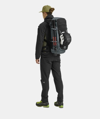ORTOVOX Traverse 40 40 l Czarny
