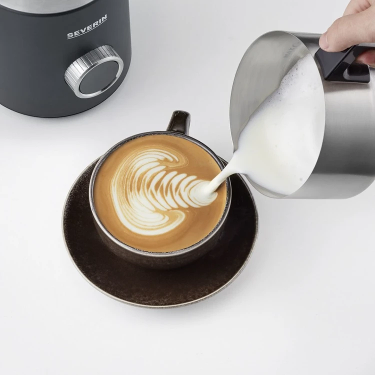 Severin Spuma 700 Plus Automatyczny spieniacz/podgrzewacz do mleka Czarny, Stal nierdzewna