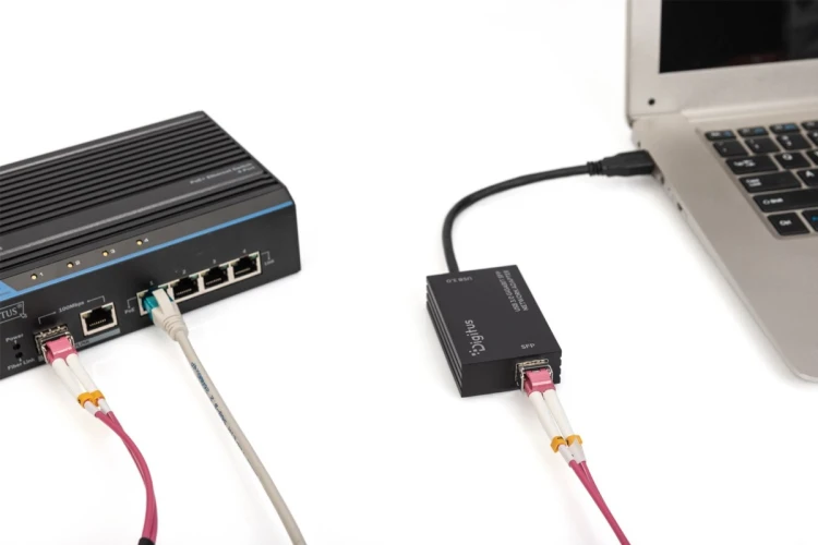 Digitus Karta sieciowa USB 3.0 Gigabit SFP