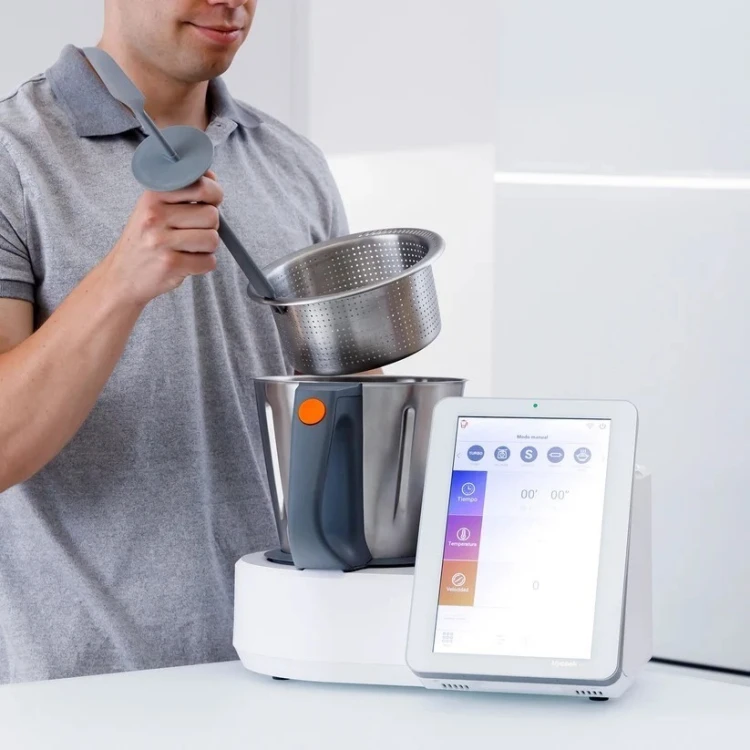 Wieloczynnościowy robot gotujący Taurus MyCook Next