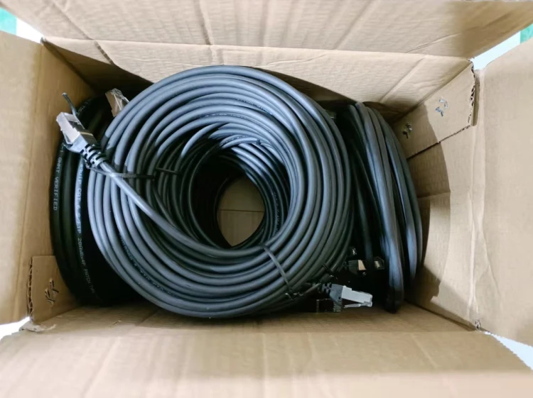 Kabel krosowy Equip Cat6 100 sztuk S/FTP 2xRJ45 0,25m Szpital LSZH