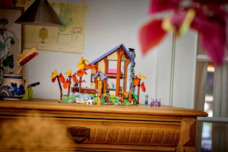 LEGO FRIENDS 42705 Jesienna leśna chatka