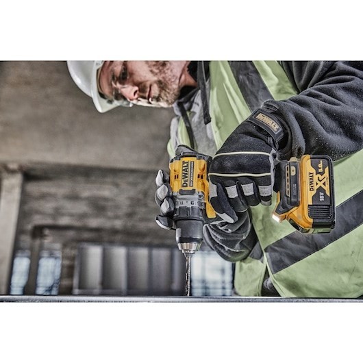 WIERTARKO-WKRĘTARKA DEWALT DCD800P2T-QW 18V 2X5,0AH BL TSTAK