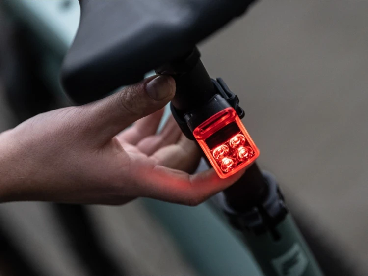 BBB Cycling BLS-236 Tylne oświetlenie LED 16 lm