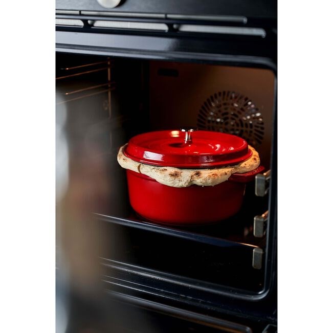 Garnek żeliwny okrągły Staub - 3.8 ltr, Czerwony