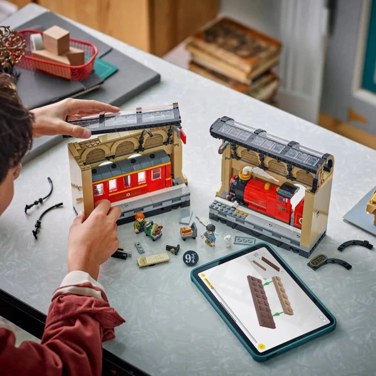 LEGO Harry Potter 76450 - Book nook: Ekspres do Hogwartu