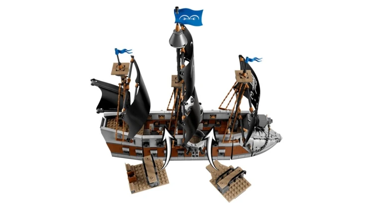 LEGO One Piece 75646 - Okręt Garpa